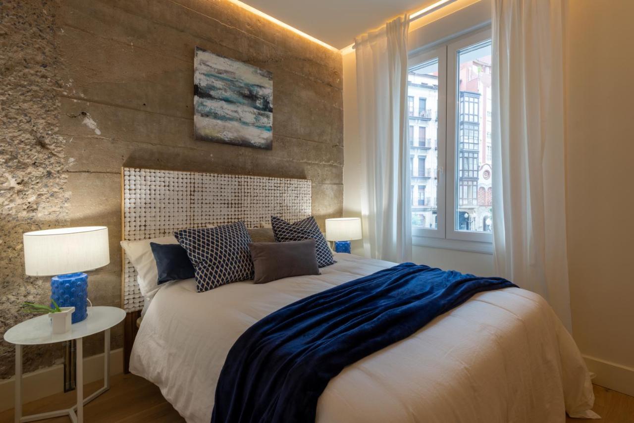 Renovado Piso De Diseño En Barrio Selecto By Sah Bilbao