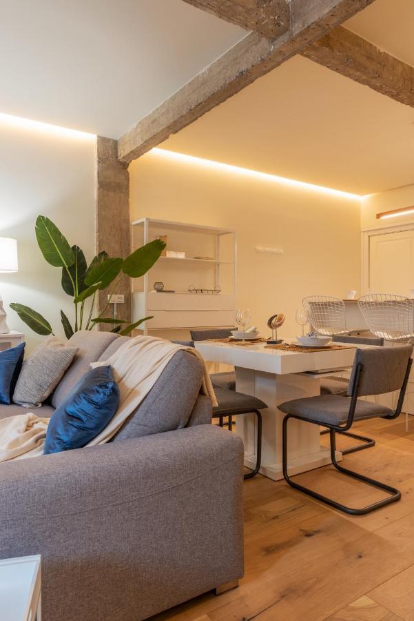 Renovado Piso De Diseño En Barrio Selecto By Sah