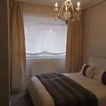 Habitación con baño privado en Bilbao