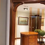 Clasico y funcional apartamento centro bilbao by urban hosts