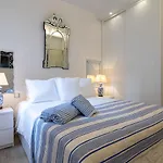 Bilbao Plaza Campuzano de Bilbao Suites, elegante y céntrico