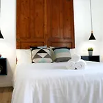 Urdintxoenea (Bilbao - Casco Viejo - Nuevo - Parking opc. - WIFI)