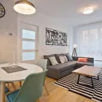 Urban Flat Nuevo y Moderno con Garaje y Wifi