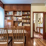 Horia Apartment By People Rentals
