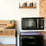 Good Vibe Rooms