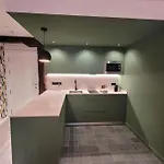 Piso Boutique A Un Minuto Del Casco Viejo
