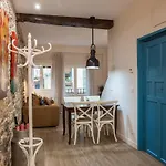 Apartment In The Old Town