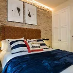 Renovado y elegante apartamento céntrico by S@H!