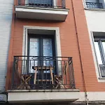 HABITACIÓN INDIVIDUAL con TV centro BILBAO