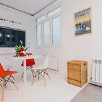 Plaza Nueva apartment by People Rentals