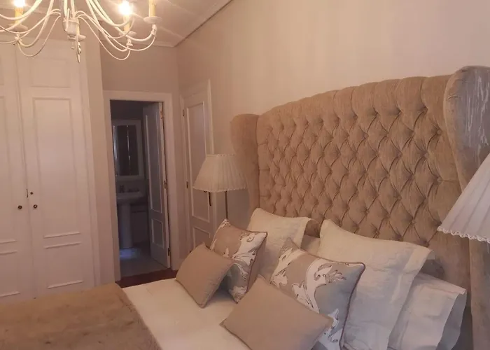 Habitación con baño privado en Bilbao