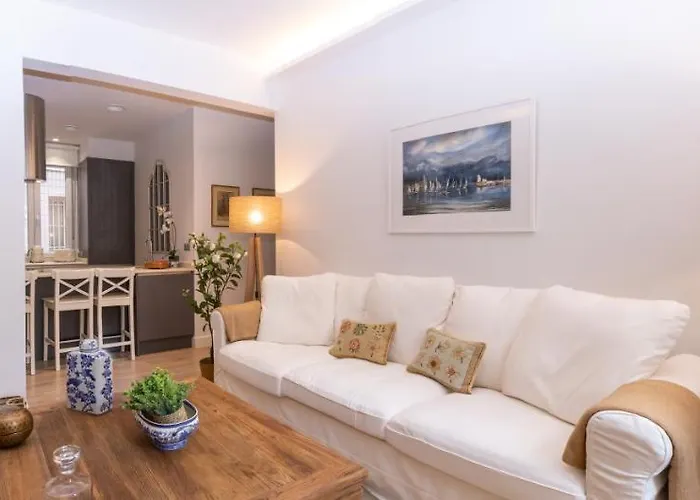 Bilbao Plaza Campuzano de Bilbao Suites, elegante y céntrico