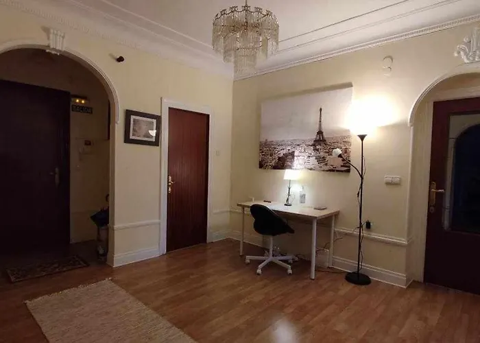 FlipHouse Rooms Pensión