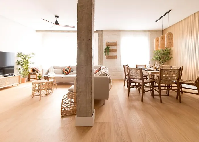 Carmelo Gil Ac By Staynnapartments