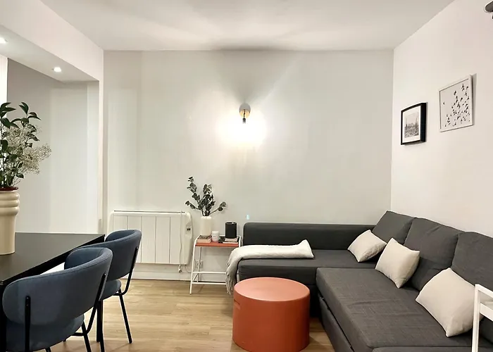 Apartamento Puerta Del Camino 5 - Patio Y Wifi
