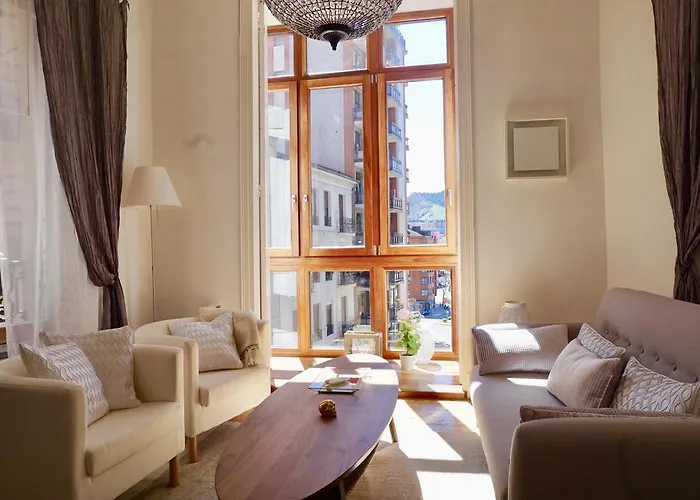 Monappart Cristo Historic Apartment With Parking