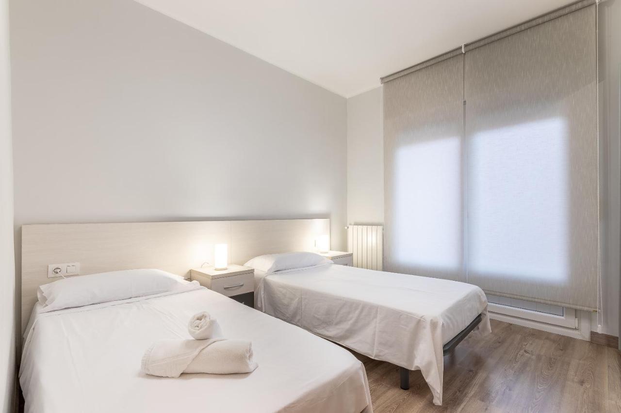Hall V By Aston Apartamento