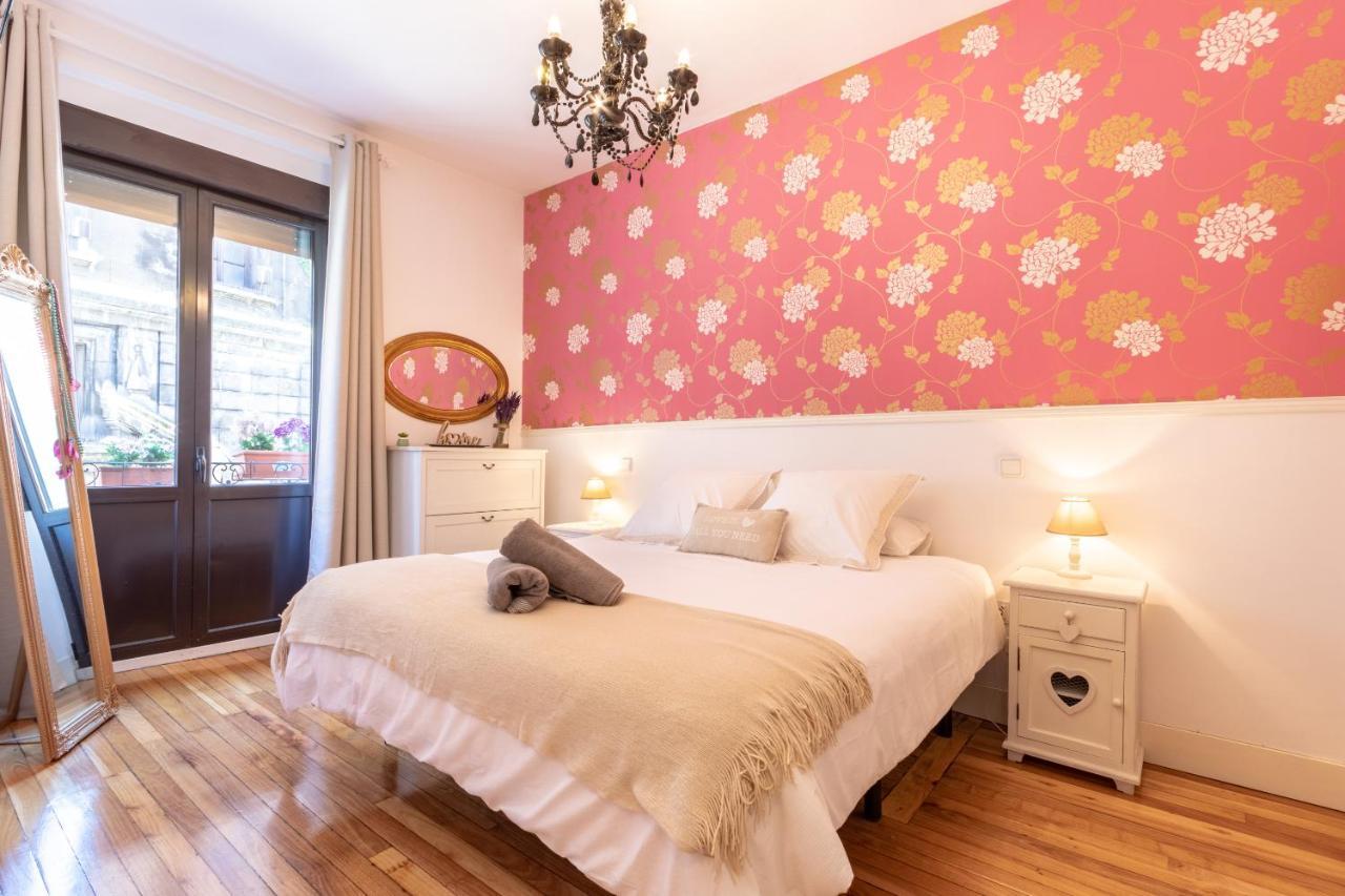 Between Old Town & Guggenheim!! Private Parking Apartamento