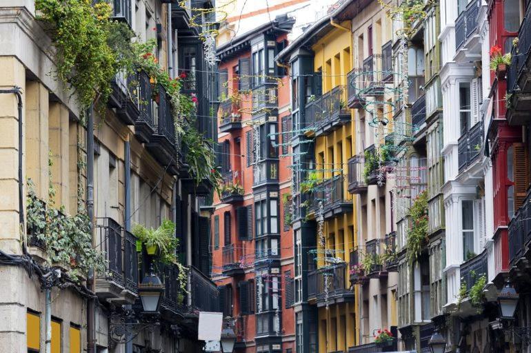 Apartamento Lux Cityhall + Parking Bilbao