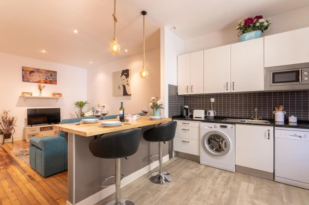 Between Old Town & Guggenheim!! Private Parking Apartamento