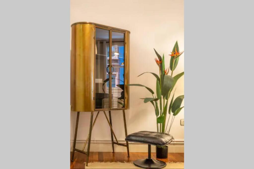 Exclusivo En El Casco Viejo Apartamento *