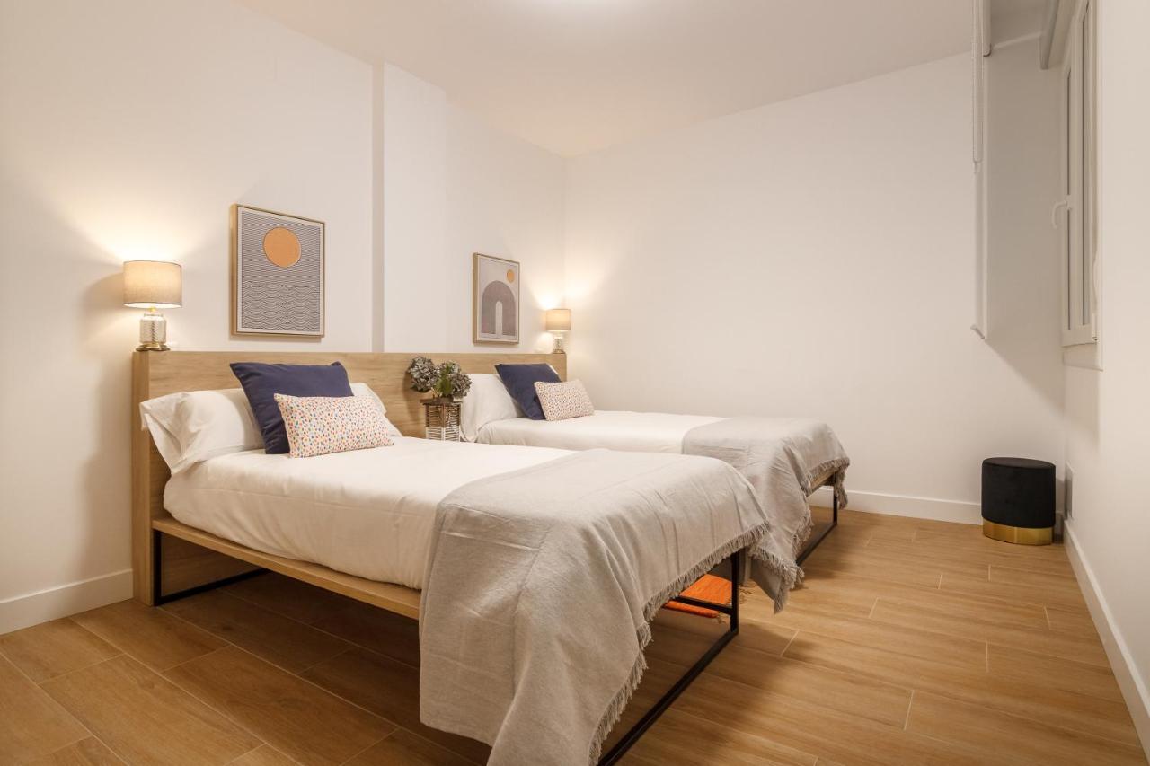 Elegante Y Recién Reformado En Abando Apartamento