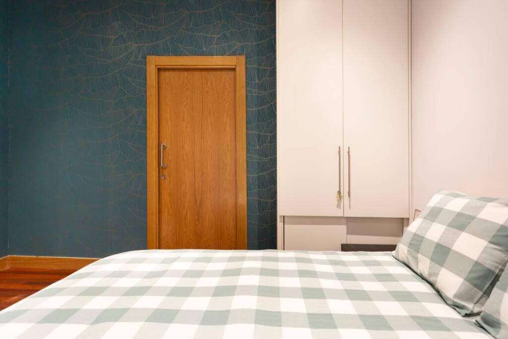 Apartamento Isozaki. 5 Dormitorios Y Jardín Privado Al Lado Del Guggenheim *
