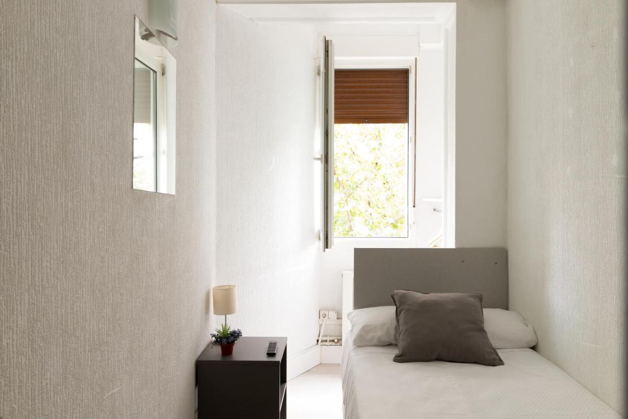 Arias Guest house