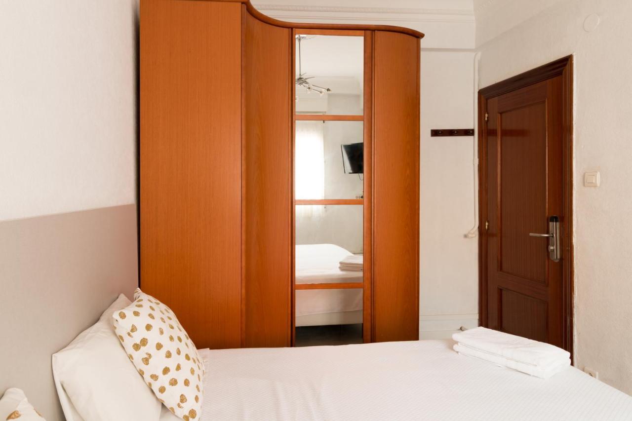 Guest house Arias *