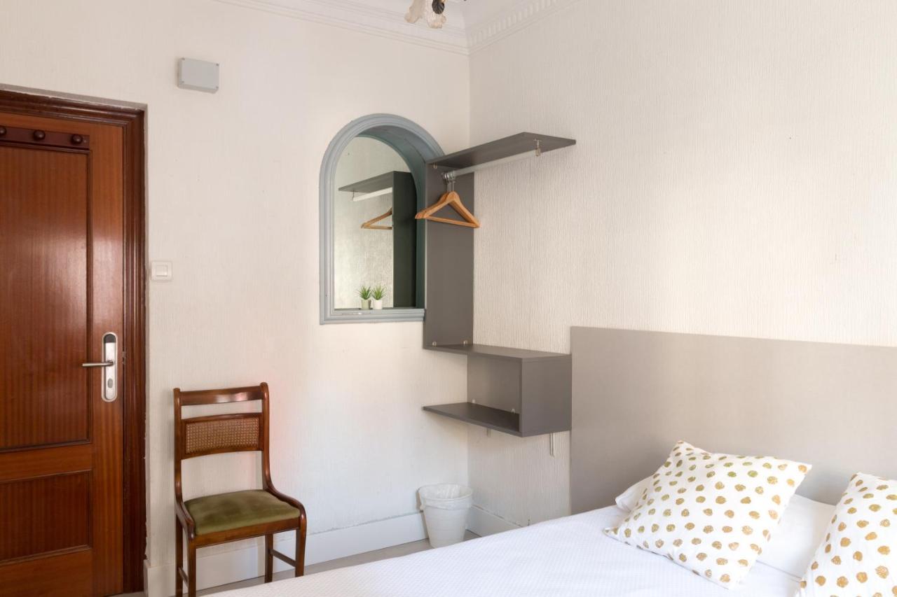 Arias Guest house