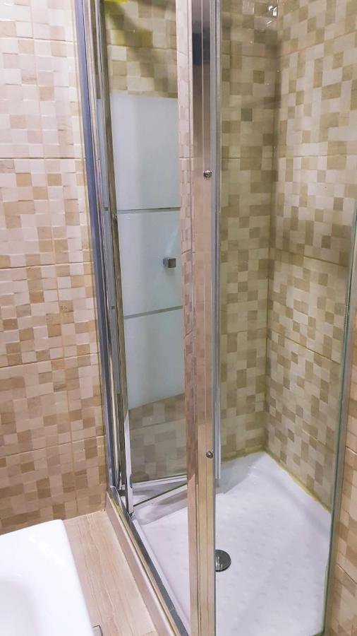 Habitación, Salita Y Baño Privado, Reate Lbi00466 Habitación en casa particular