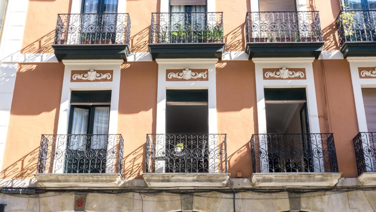 Apartamento Bonito Y Espacioso Piso En Bilbao. Centro *