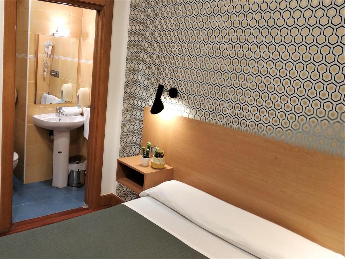 Guest house Roquefer Bilbao Central Rooms *