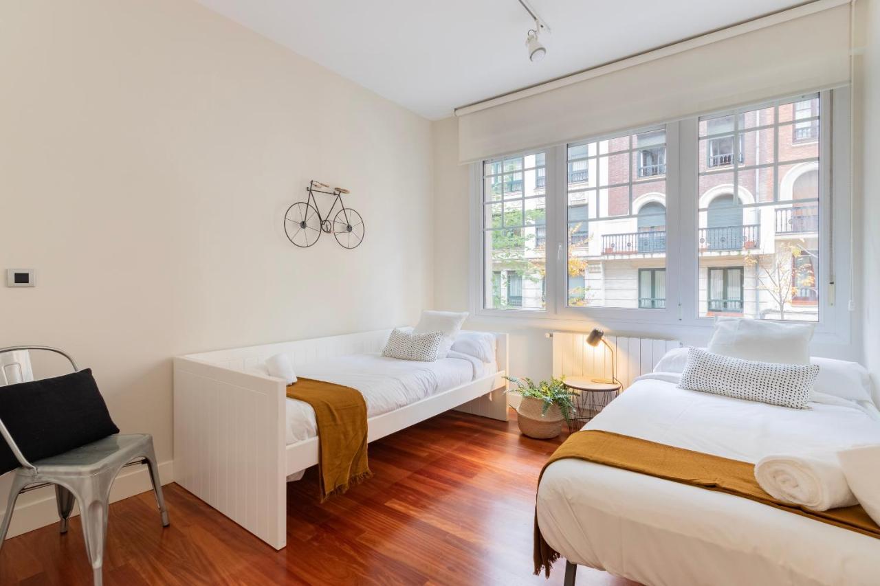 Apartamento Gran Con Estilo En El Centro De Bilbao