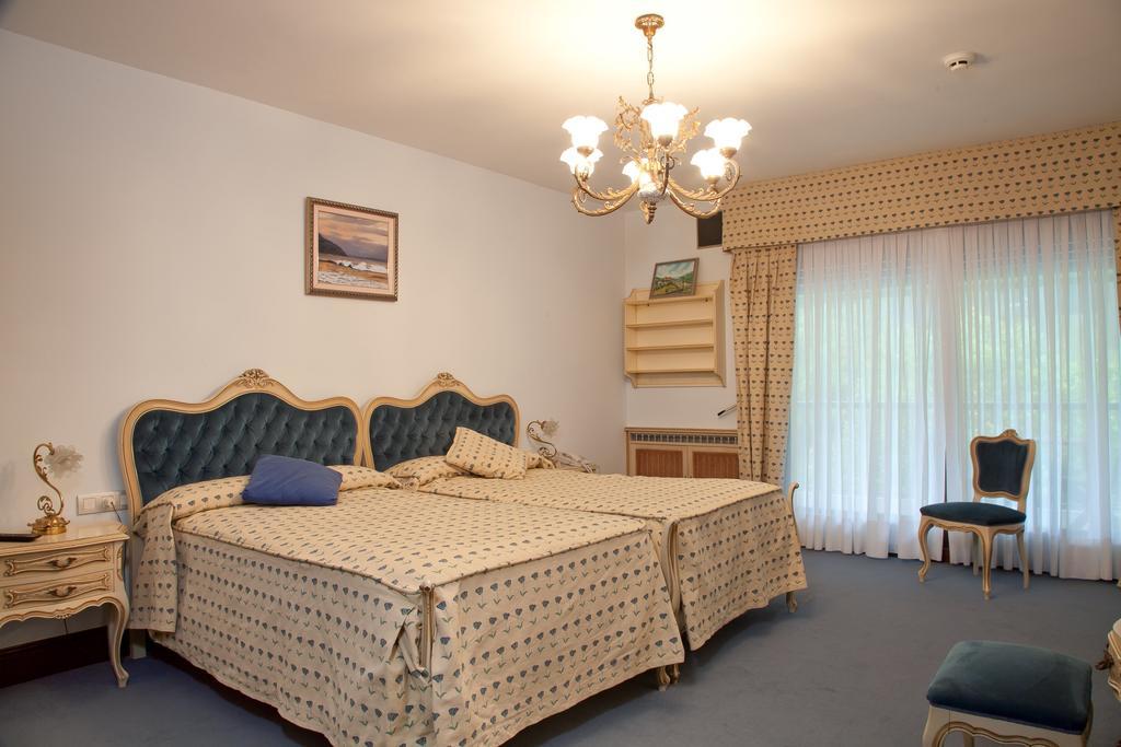 Arresi Country house *