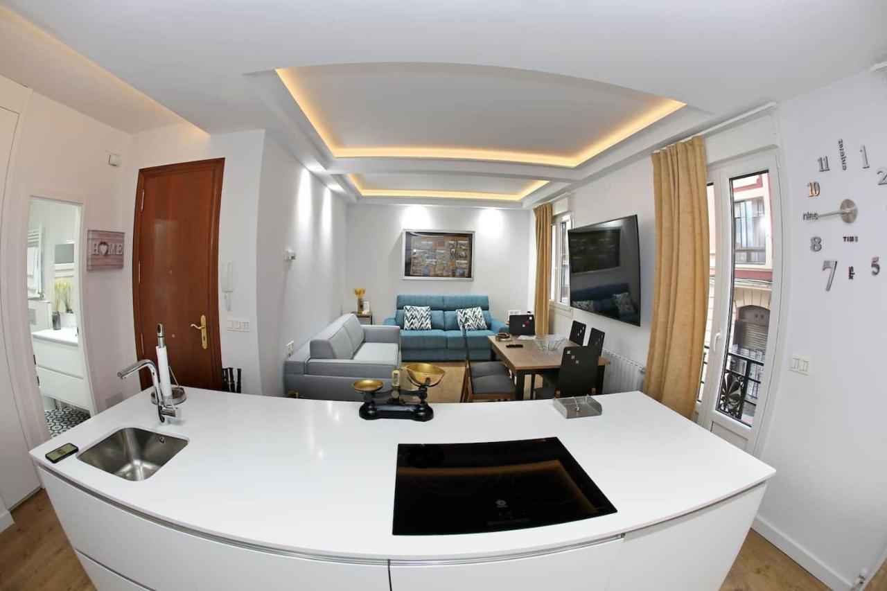 Piso Reformado. 2 Min Del Casco Viejo. Con Garaje. Apartamento