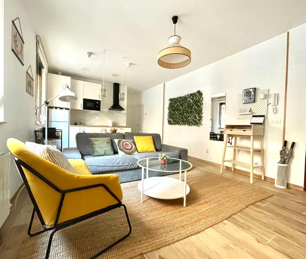 Trauko Flat Parking 12 Euros X Day Ebi01313 Apartment *
