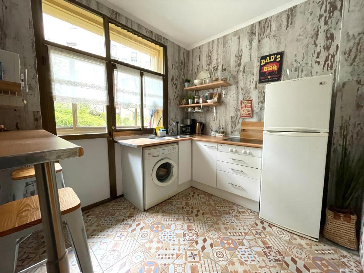 Apartment Todo A Un Paso Con Garaje Gratuito *