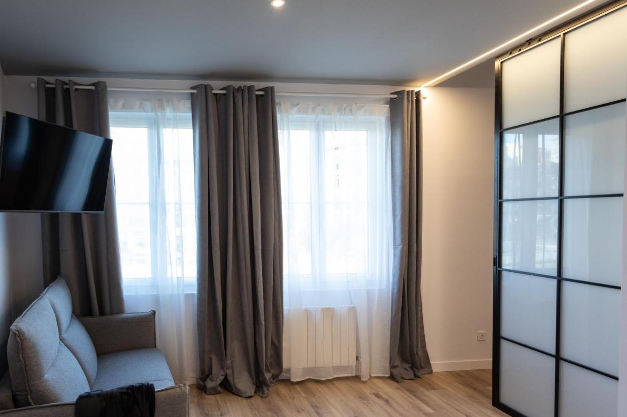 Piso De Diseño Con Vistas A La Ria. Apartamento