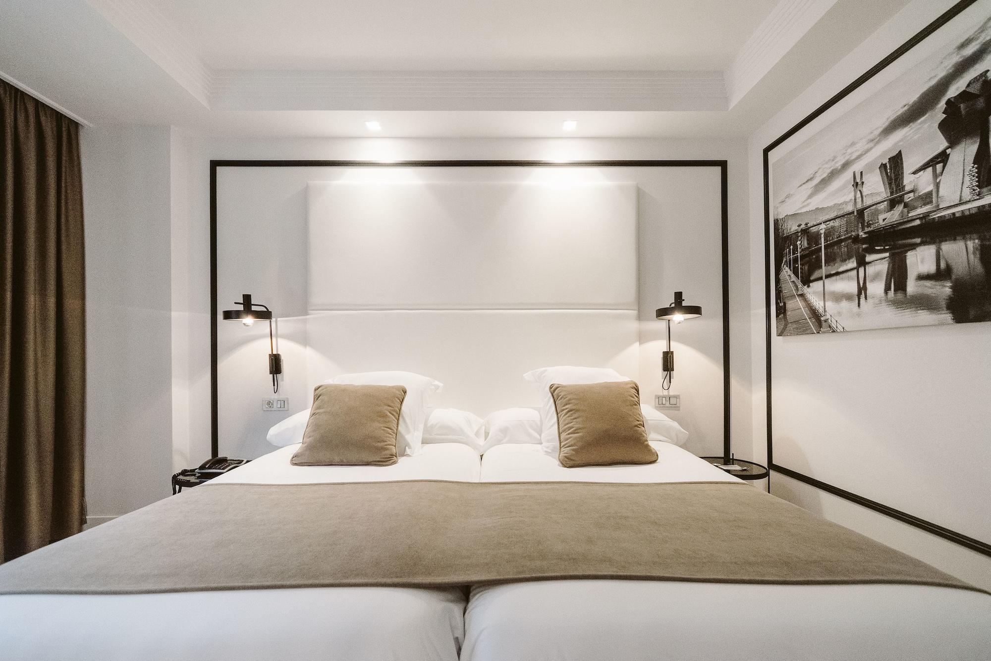 Hotel Abando 4*