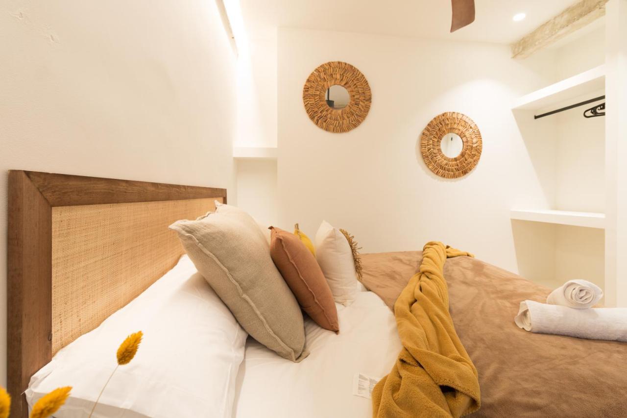 Apartamento Amplio Y Moderno Con Tarima Refrescante By Staynnapartments