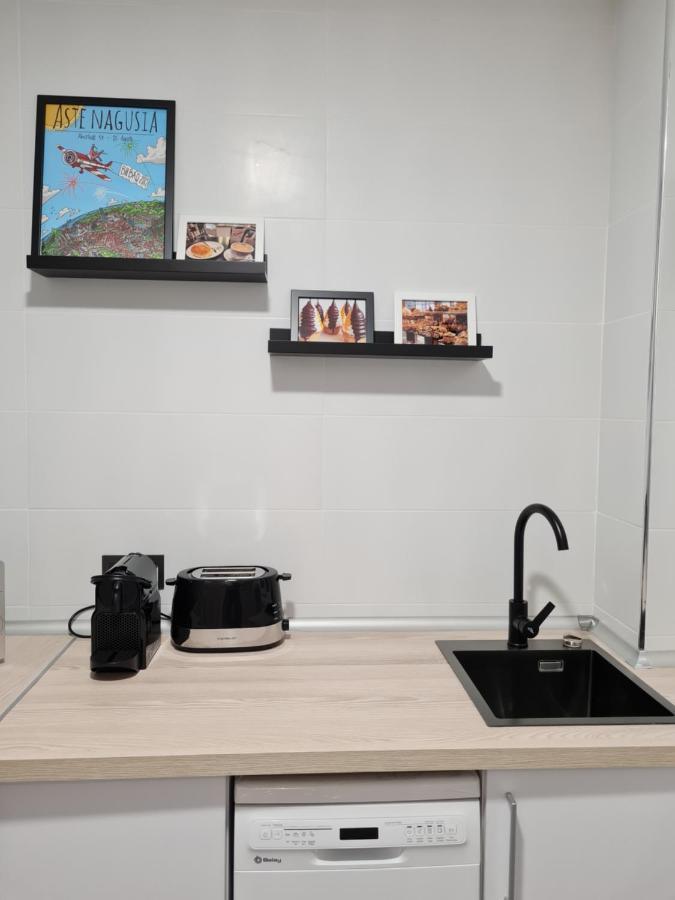 Apartamento Ayuntamiento Parking Gratis. Auto Check-in.