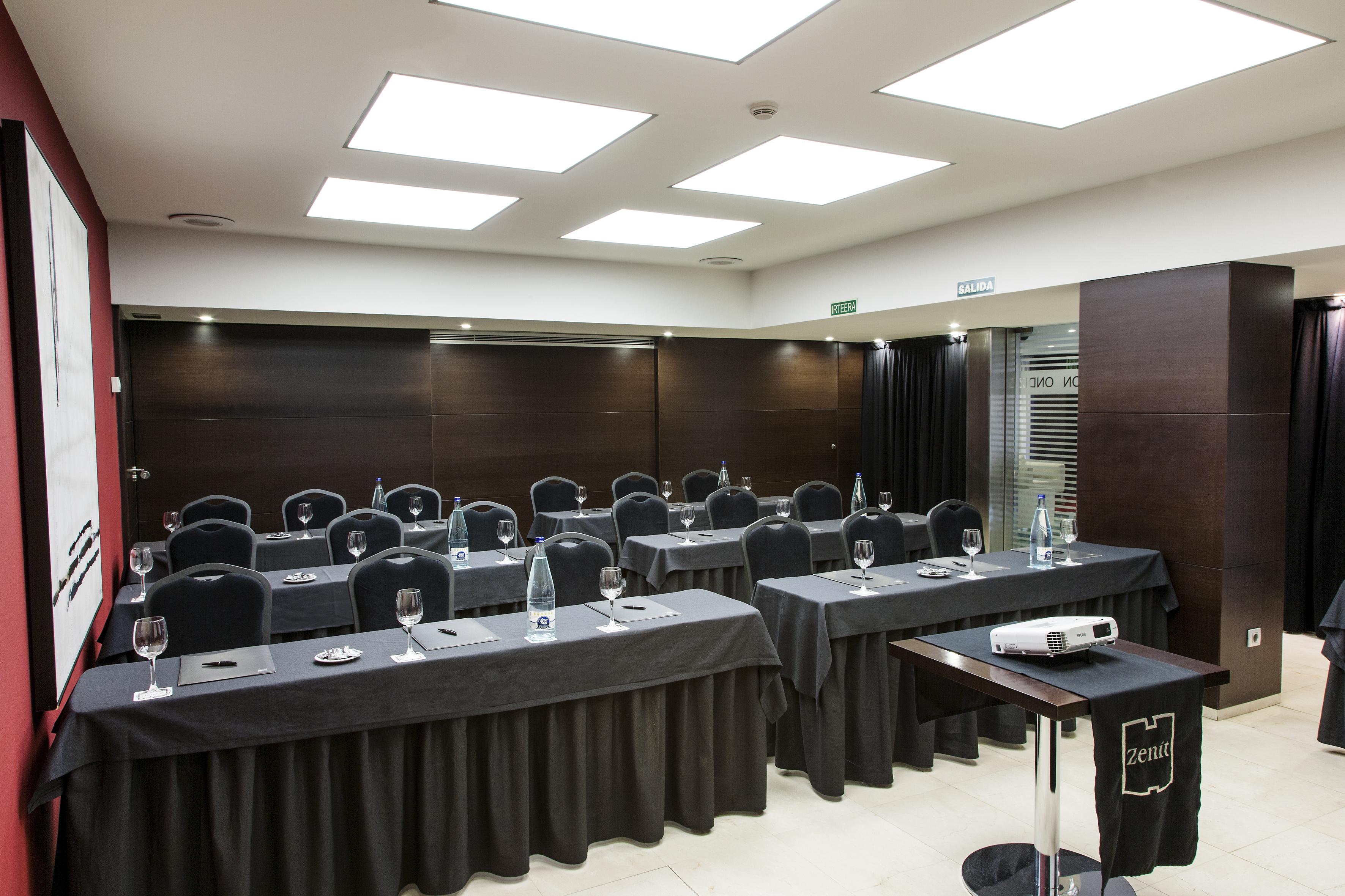 Hotel Zenit