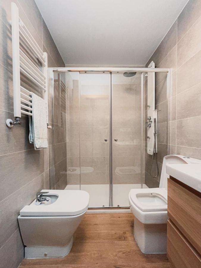Habitación Céntrica Con Balcón