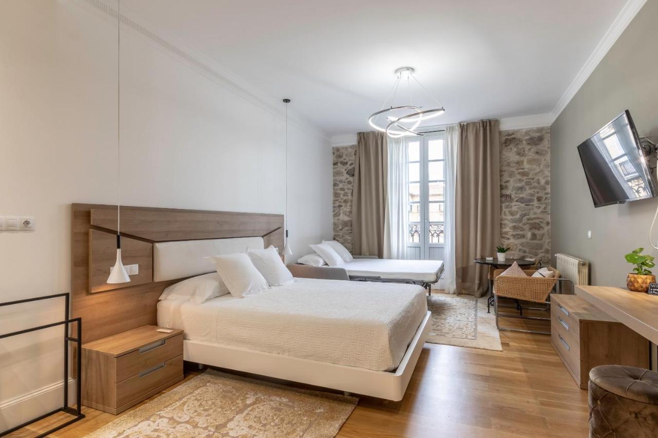 Plaza Nueva 8 Homestay *
