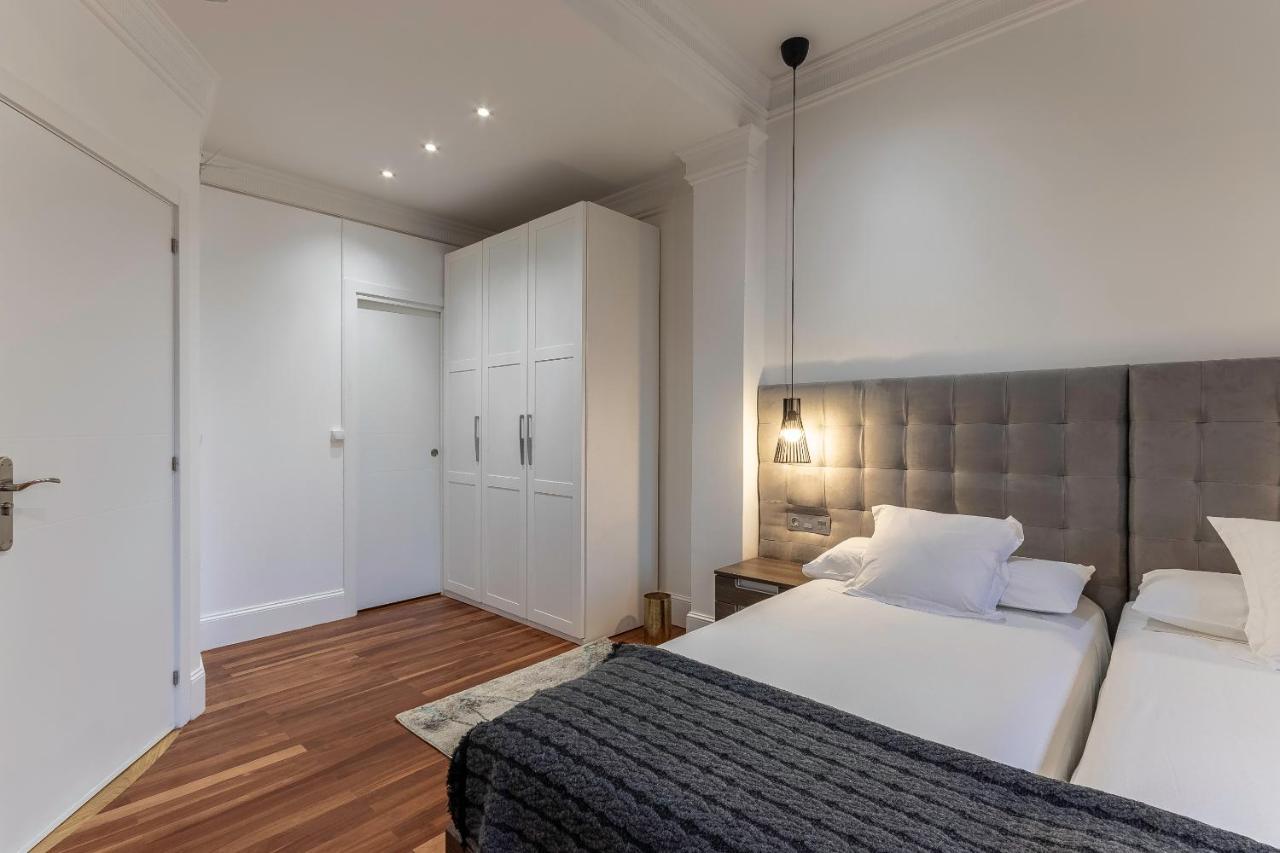 Homestay Plaza Nueva 8 *