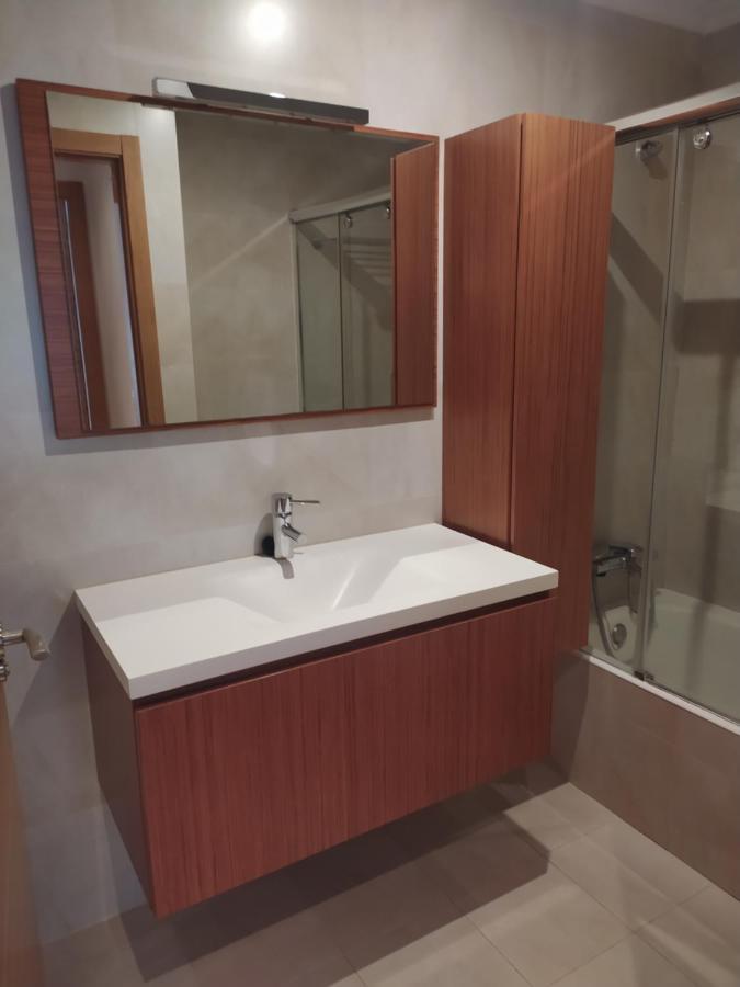 Apartamento En El Centro Con Garaje Directo. Bilbao