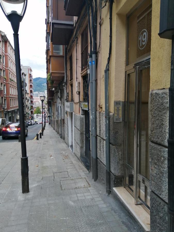 Apartamento Piso Con Patio Precioso Al Lado Del Ayuntamiento Bilbao