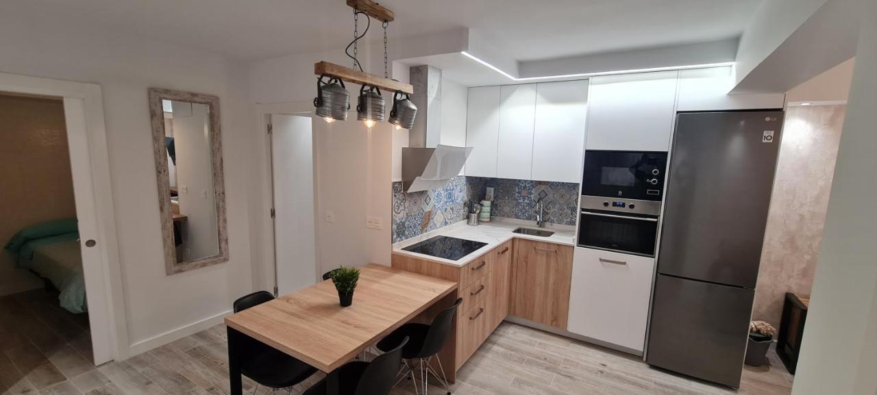 Con Parking Apartment *
