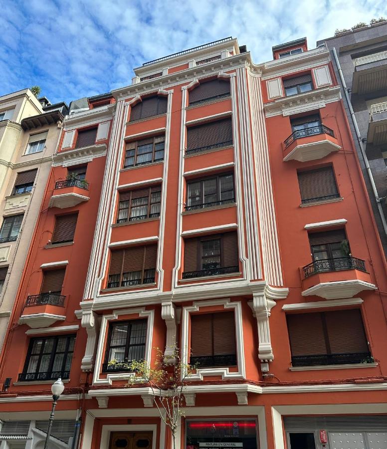 110 M2 In Abando Close To Guggenheim With Parking Bilbao